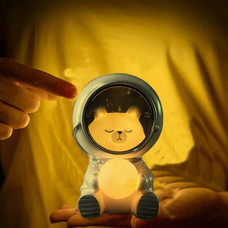 Cute Pet Astronaut LED Lamp